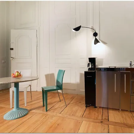 Le 22 - Centre Parking Privatif En Option 公寓 *